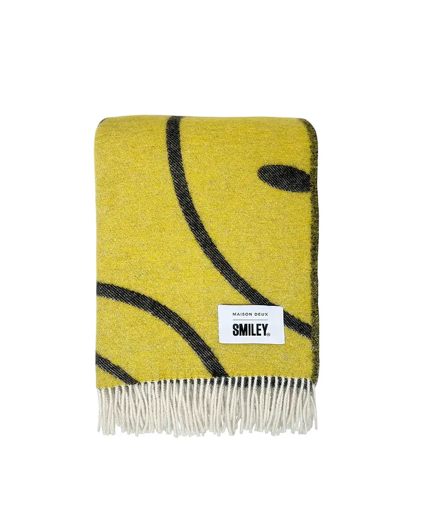 Blanket Smiley Yellow / Black Print 4.25 X 6.5 Ft