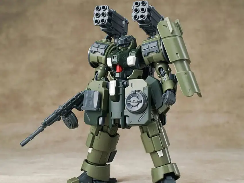 Ultra Action Trooper Series Zarov (Green Bombardment Type) 1/144 Scale Model Kit