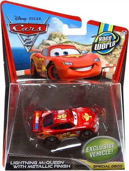 Disney / Pixar Cars Cars 2 Main Series Lightning McQueen with Metallic Finish Exclusive Diecast Car