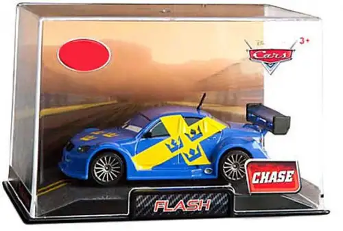 Disney / Pixar Cars 1:43 Collectors Case Flash Exclusive Diecast Car