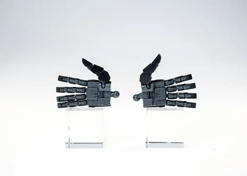 MAJIA POWER - 01 - PGU Articulated Hand