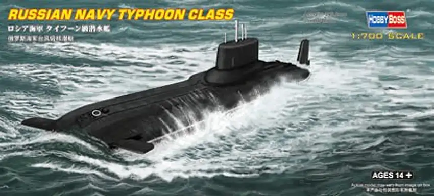 Russian Navy SSGN Typhoon Class Submarine 1/700 Hobby Boss