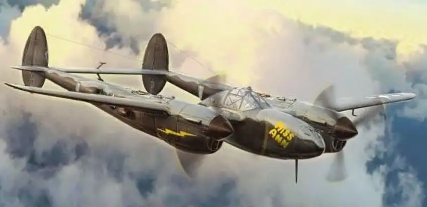 P-38J Lightning Fighter 1/72 Italeri