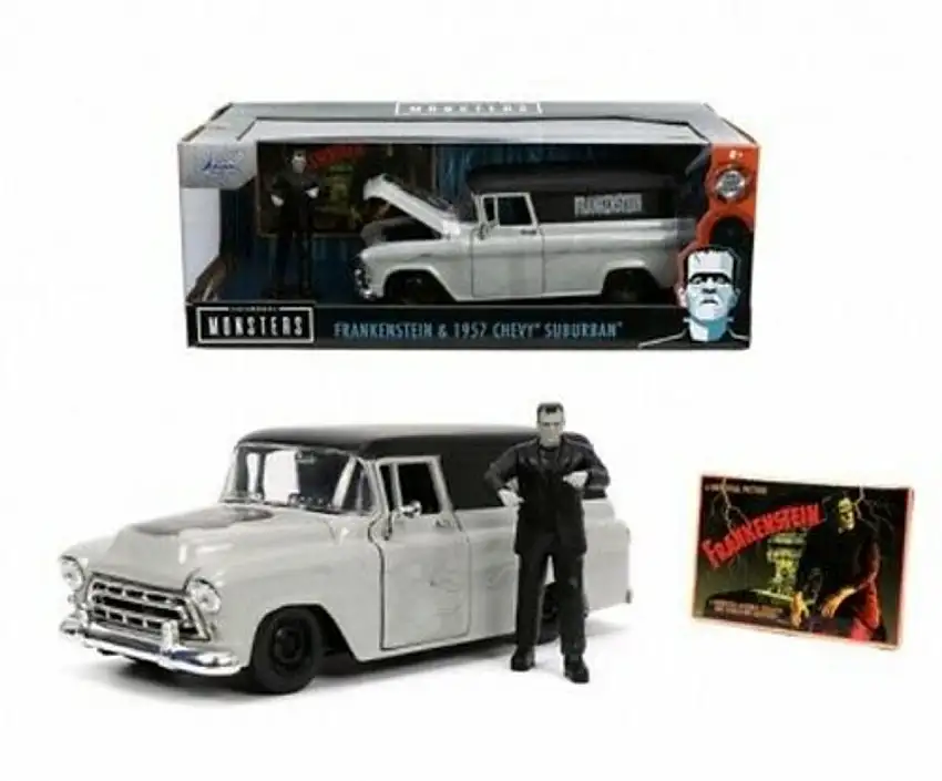 Universal Monsters 1957 Chevy Suburban w/Frankenstein Figure 1/24 Jada
