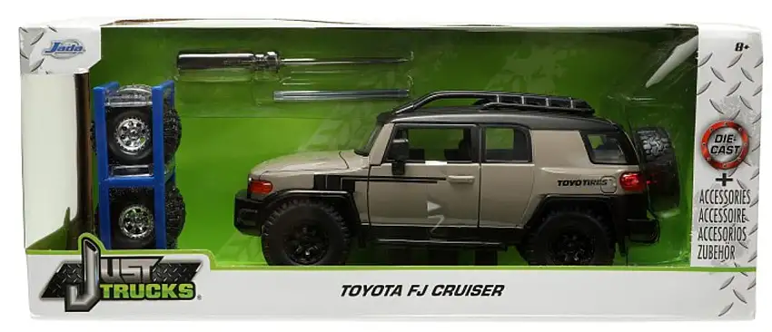 Toyota FJ Cruiser SUV w/Extra Tires & Rack 1/24 Jada
