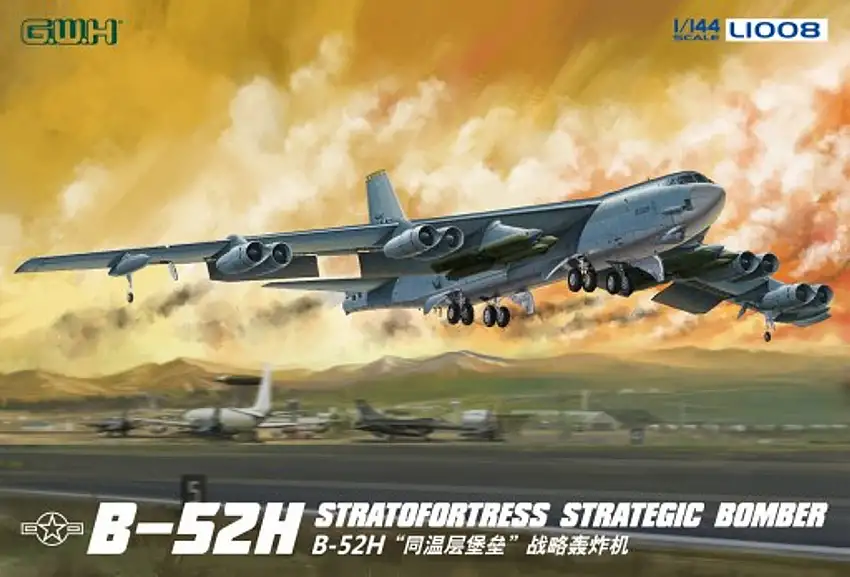 B-52H Stratofortress Strategic Bomber 1/144 Great Wall Hobby