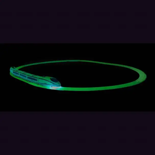 TRAINKIDS GLOW IN THE DAR